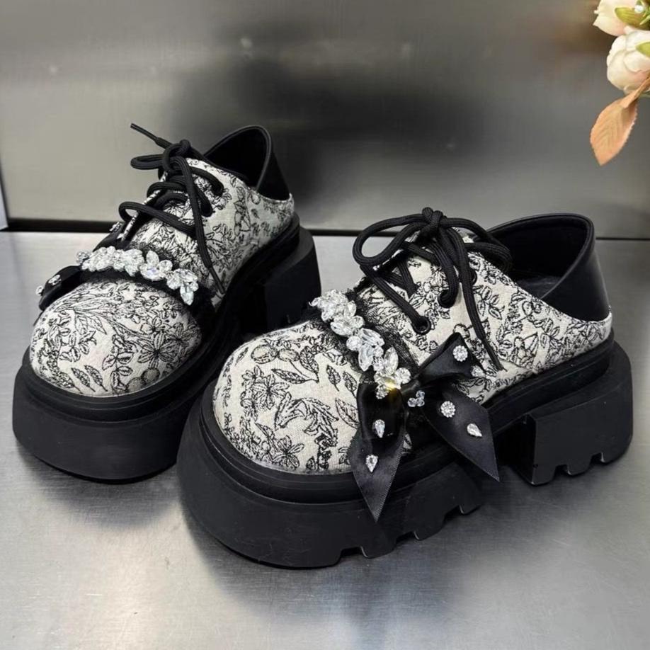 Rhinestone Retro Print Thick Sole Shoes