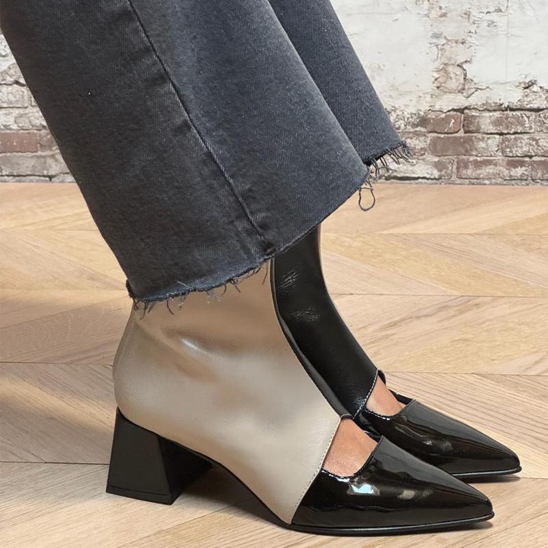 Fashion Color Block Pointed Toe Thick Heel Shoes