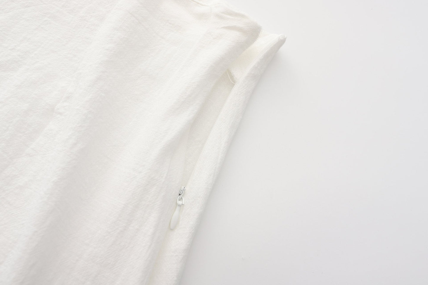 White Sleeveless Long Dress Set