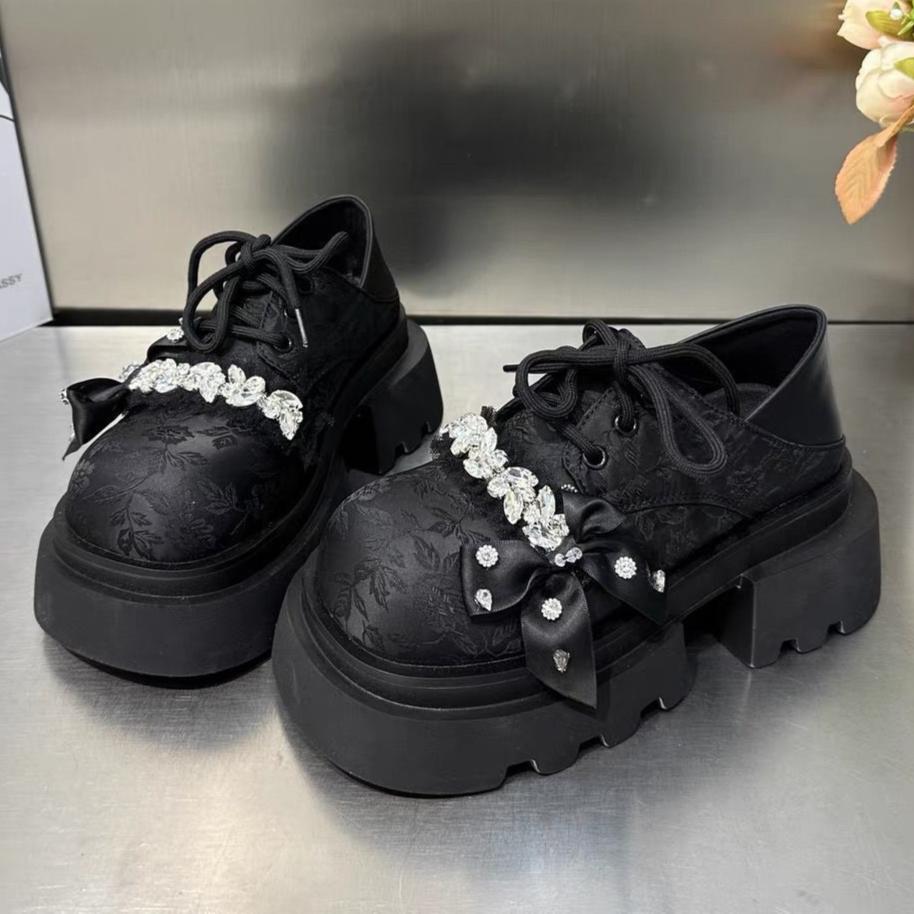 Rhinestone Retro Print Thick Sole Shoes