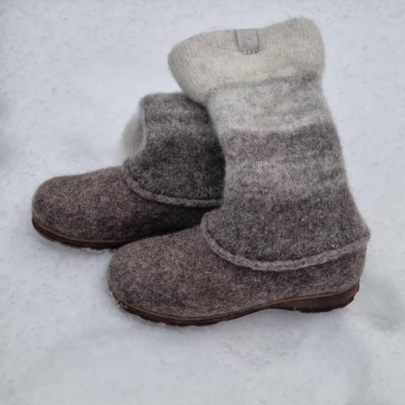 Ombre Wool Felted Snow Boots