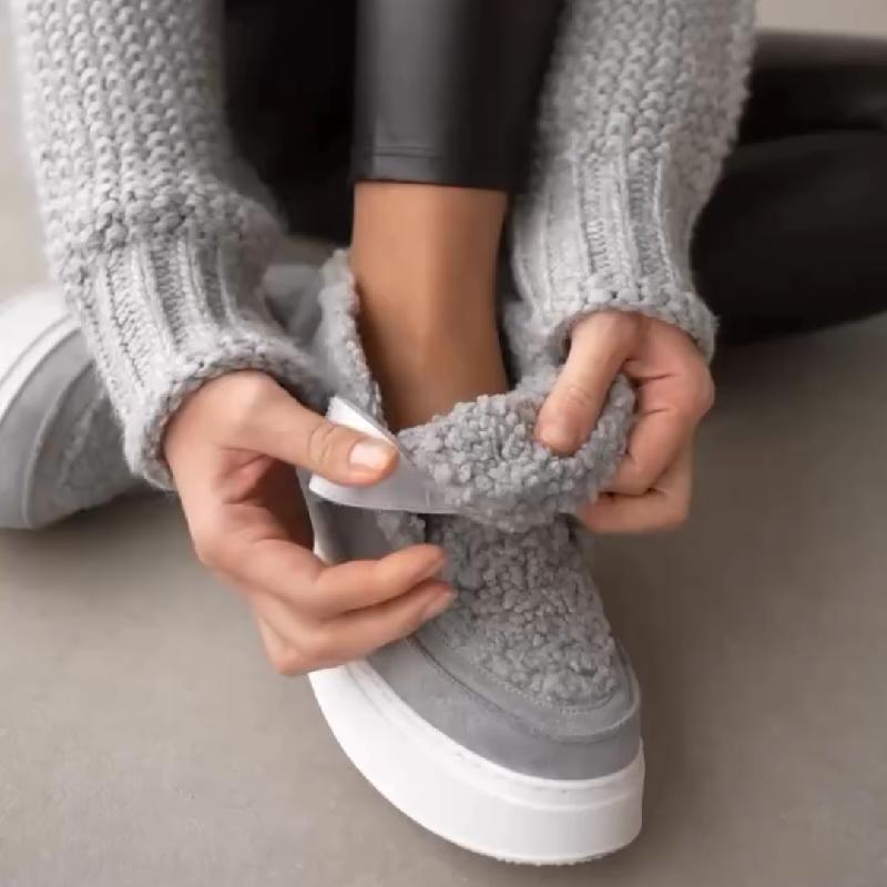 Suede Plush Detailed Velcro Women's Boots