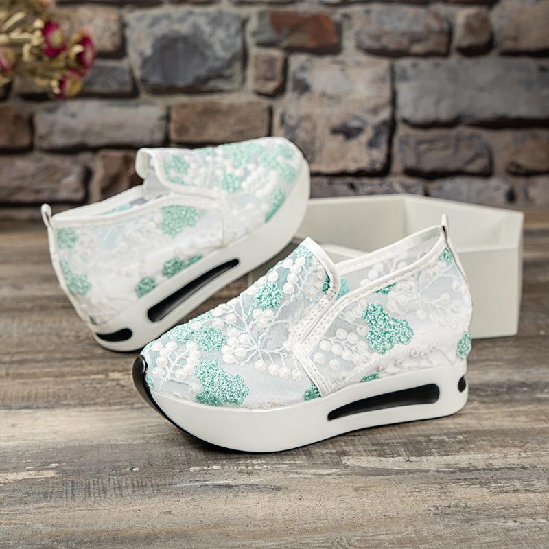 Fashion Embroidery Breathable Mesh Platform Sneakers