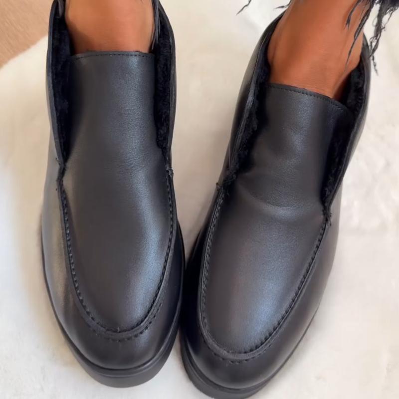 Women's Black Leather Slip-On Loafers