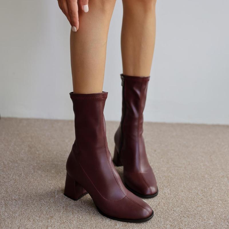 Short Heeled Stretch Boots